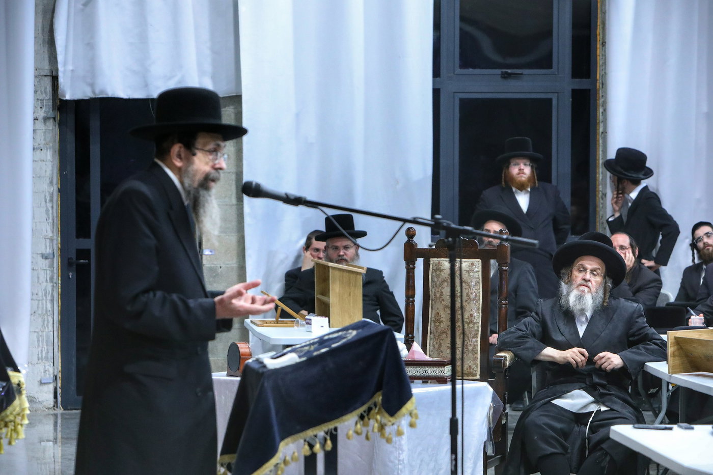 האדמו"ר מתולדות יהודה סטוטשין בשיחת חיזוק בביתר