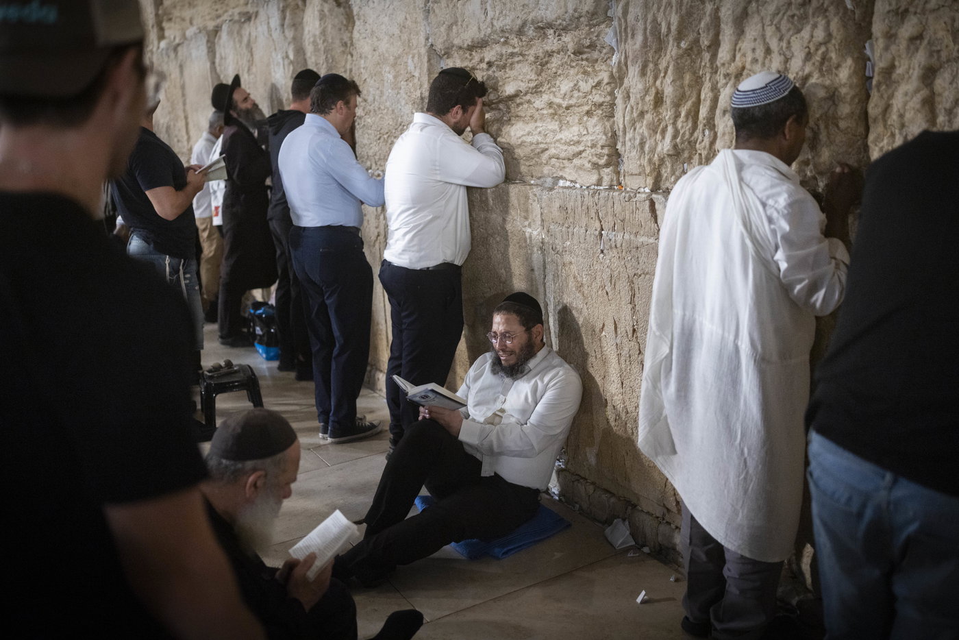 ליל תשעה באב בכותל המערבי