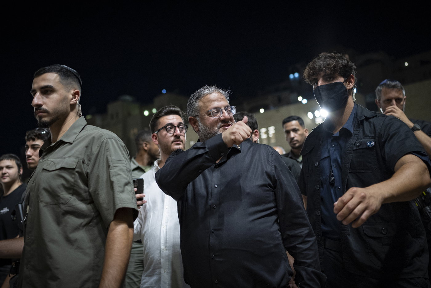 ליל תשעה באב בכותל המערבי