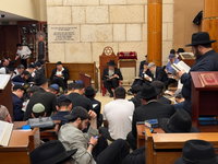 הגר"ב לאזאר בליל תשעה באב
