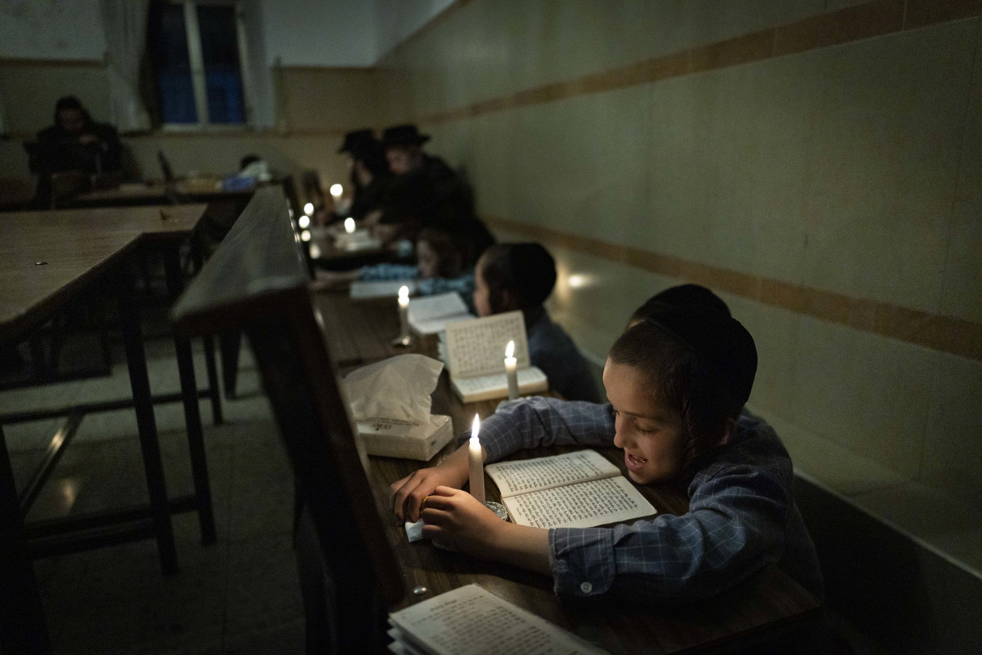 ליל תשעה באב בשכונת 'מאה שערים'