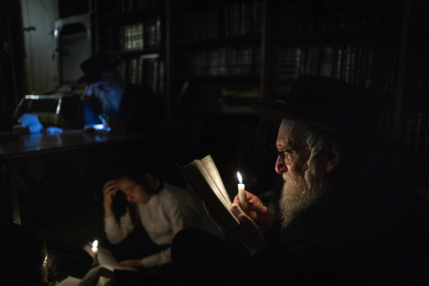 ליל תשעה באב בשכונת 'מאה שערים'