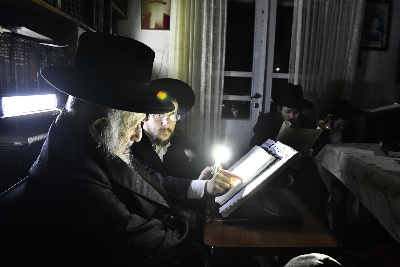 הגרב"ד פוברסקי בליל תשעה באב