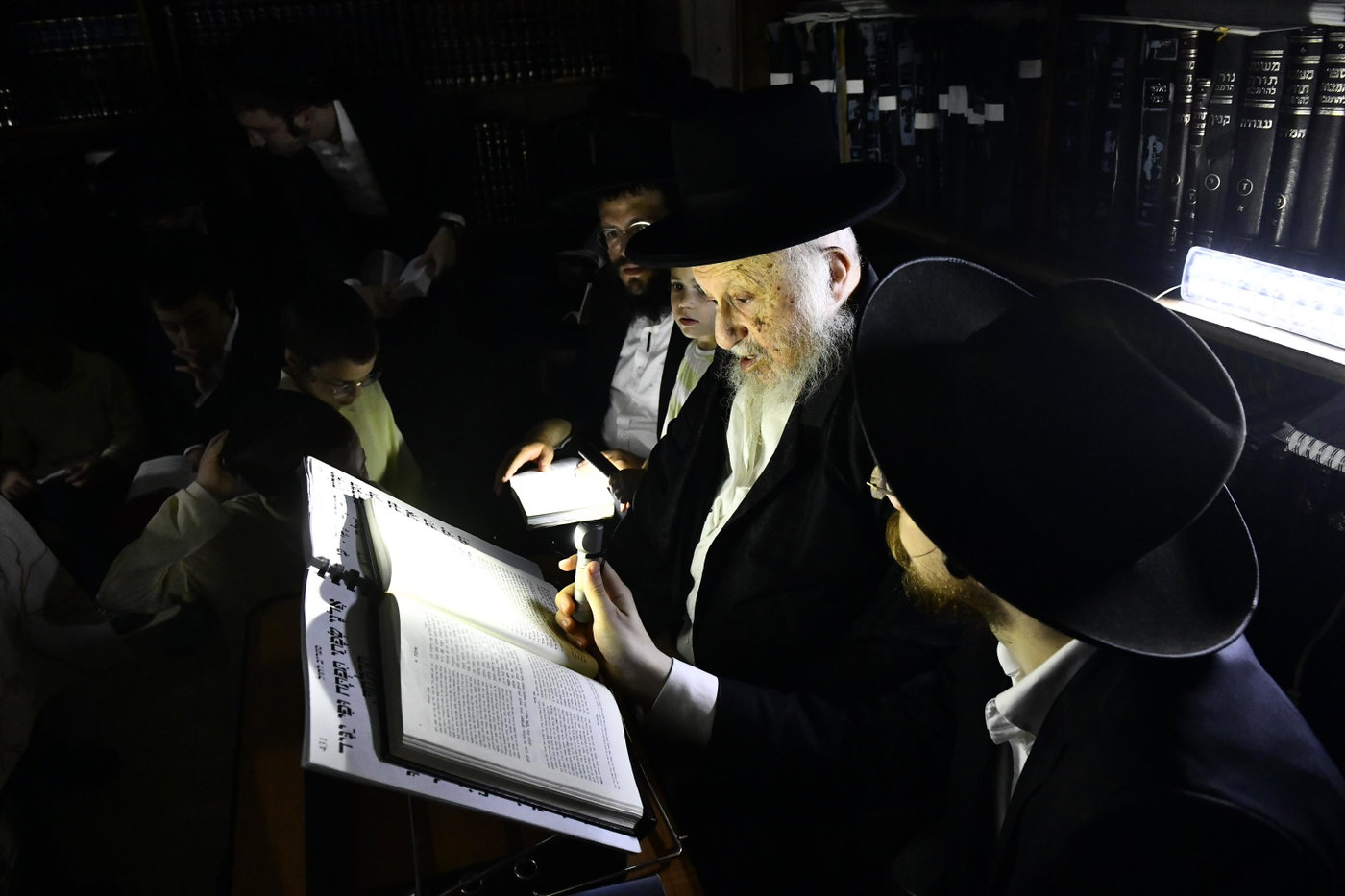 הגרב"ד פוברסקי בליל תשעה באב