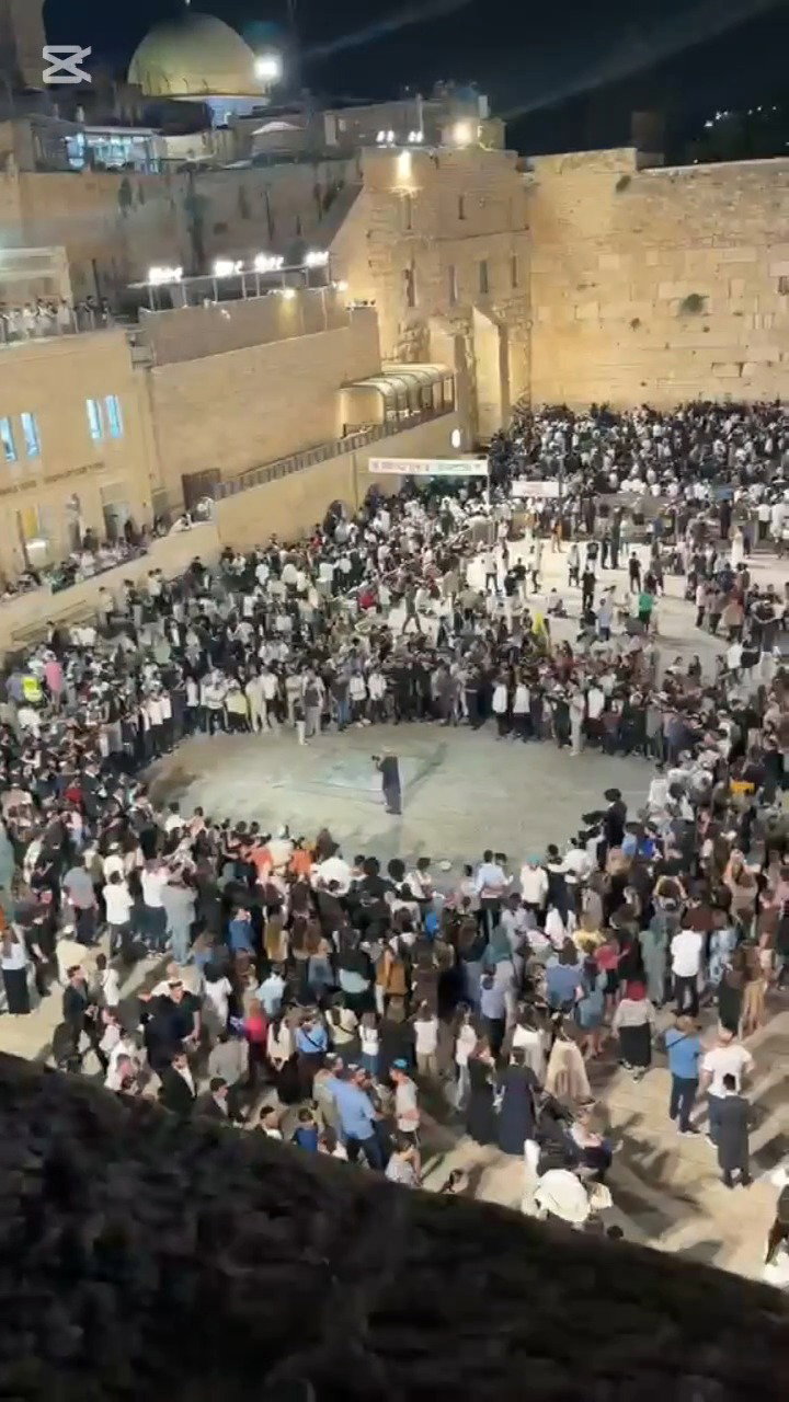 בן גביר בכותל המערבי בליל תשעה באב