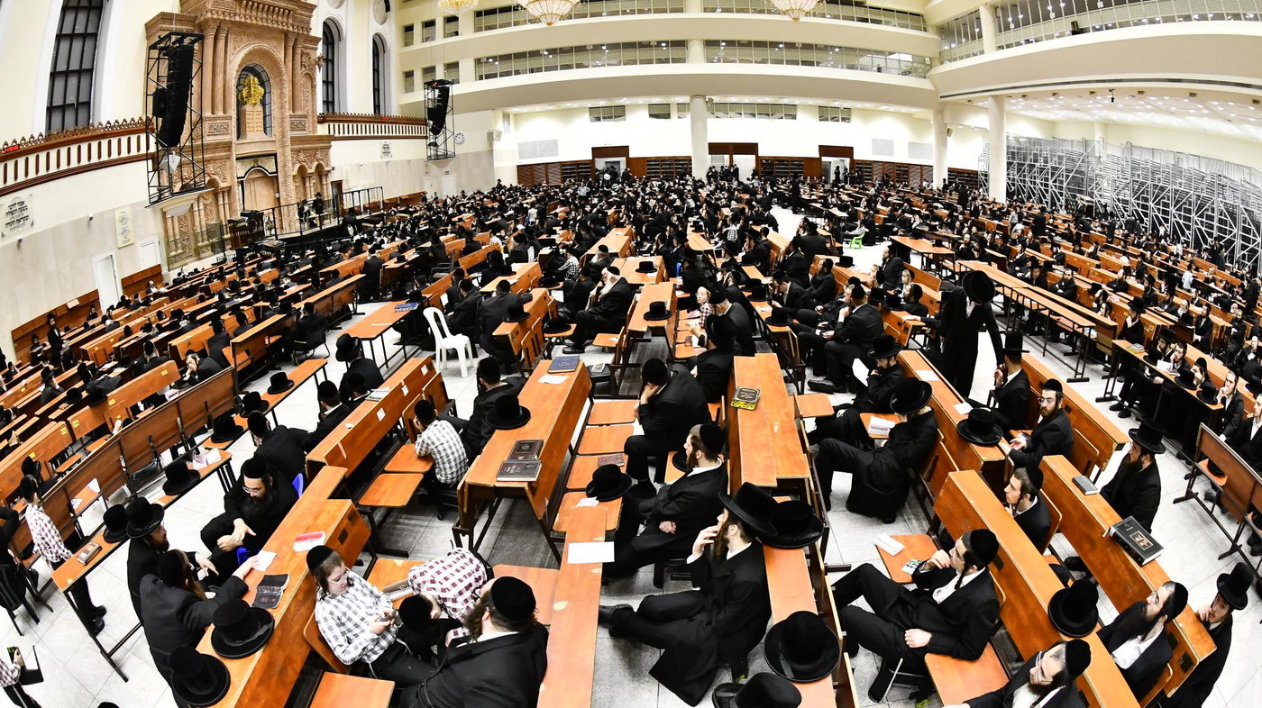 הגה"צ רבי אהרן טוסיג בליל תשעה באב