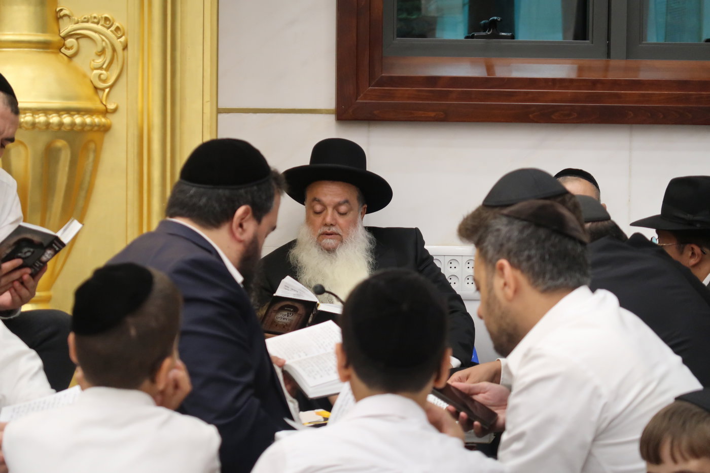 תשעה באב אצל הגר"י כהן