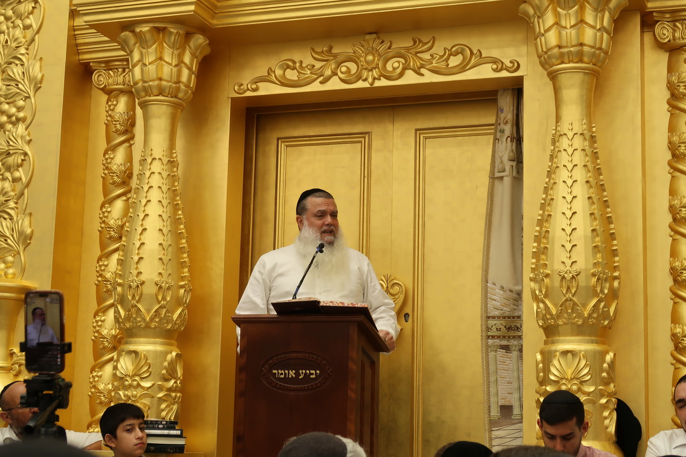 תשעה באב אצל הגר"י כהן