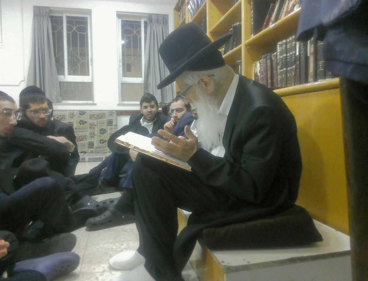 תשעה באב אצל הגר"י כהן