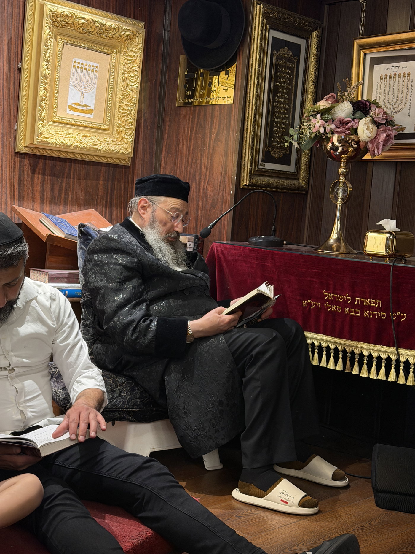 תשעה באב אצל הגר"ש בוסו