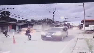 אימה בתאילנד: חמושים פתחו באש מרכבים לעבר עוברי אורח - כך זה נראה 