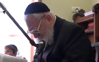 תיעוד דומע: מרן הגר"ע יוסף זצ"ל בוכה תמרורים על חורבן הבית | צפו