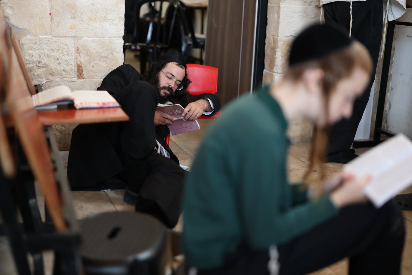 תשעה באב אצל האדמו"ר מלעלוב בצפת