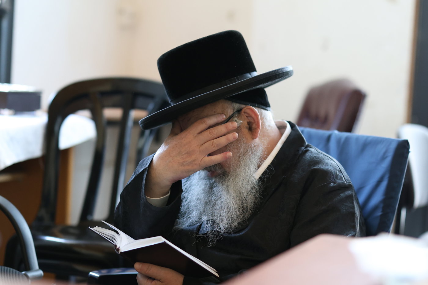 תשעה באב אצל האדמו"ר מלעלוב בצפת