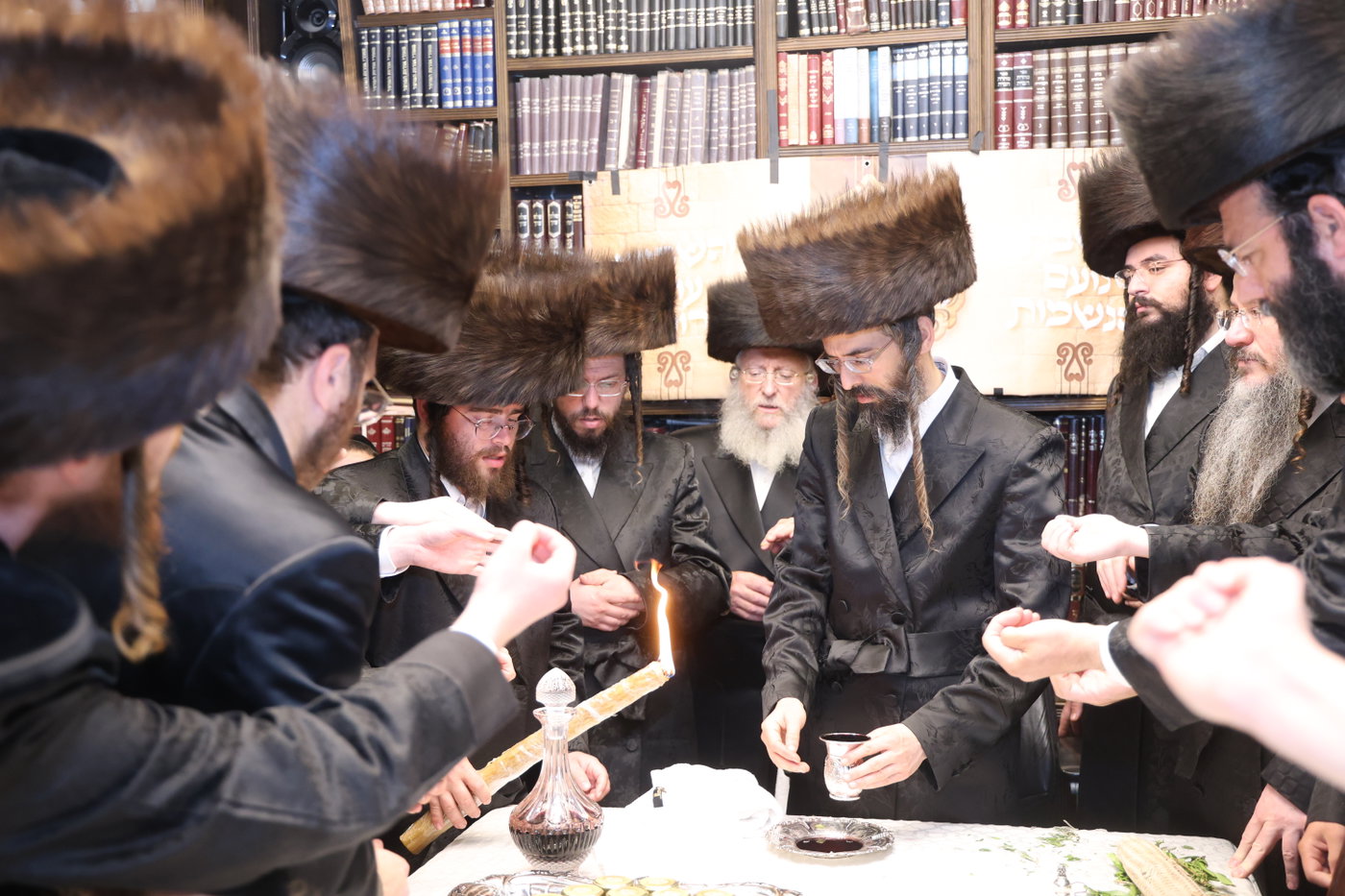 האדמו"ר מזוועהיל בשבת בכותל המערבי