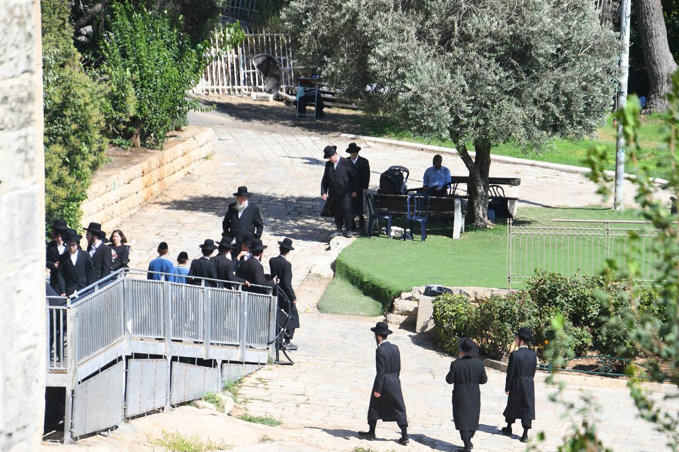 תשעה באב בחברון