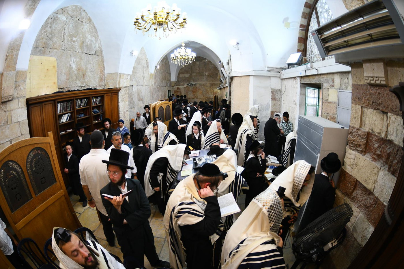 תשעה באב בחברון