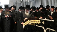 תשעה באב בחצה"ק טשארנאביל