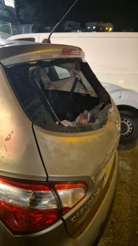 כדור טועה שפגע ברכב חונה בנווה יעקב