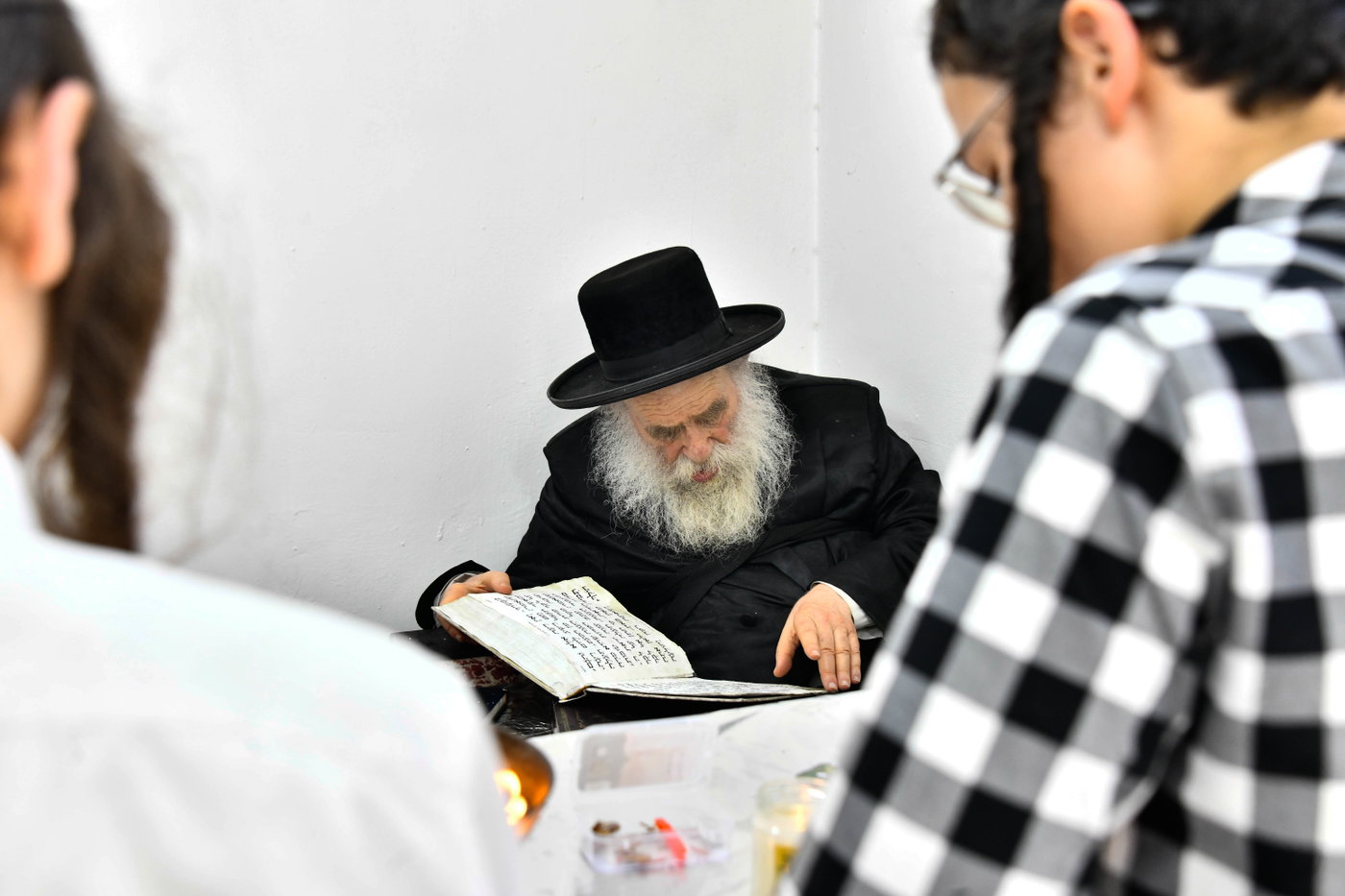 תשעה באב בחצה"ק מאקאווא