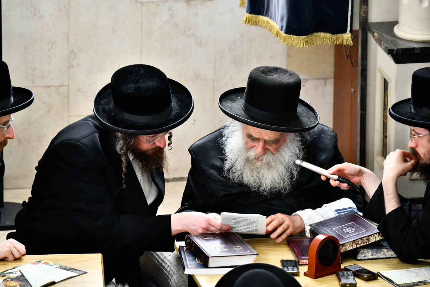 תשעה באב בחצה"ק מאקאווא