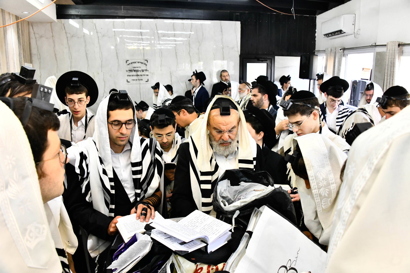 ברכת כהנים השנתית בשכונת הר נוף בירושלים