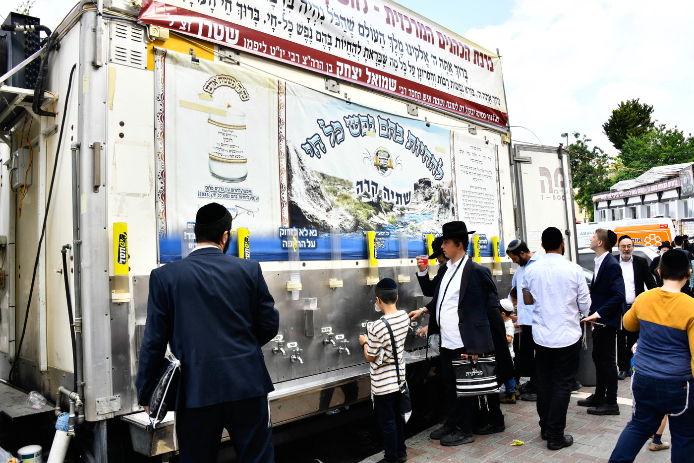 ברכת כהנים השנתית בשכונת הר נוף בירושלים