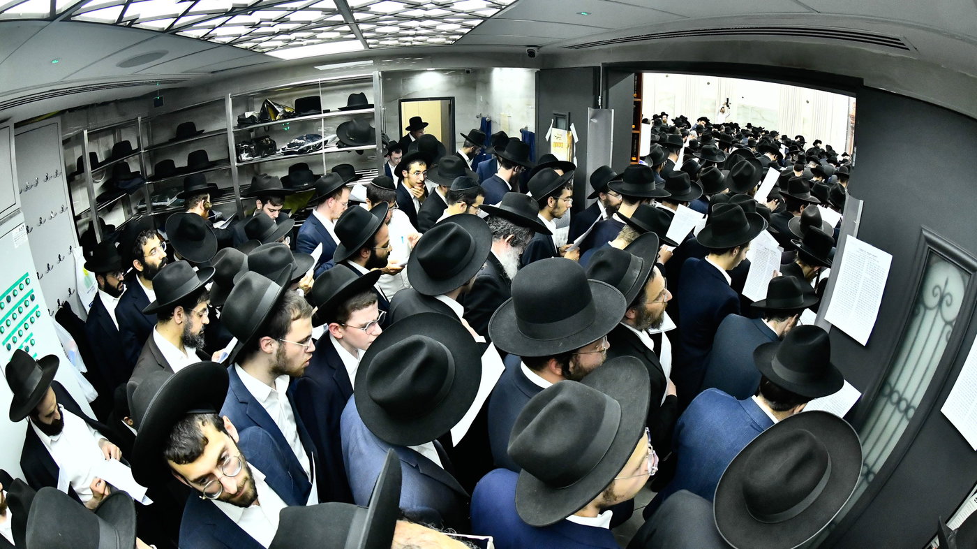 עצרת תפילה בבית השם