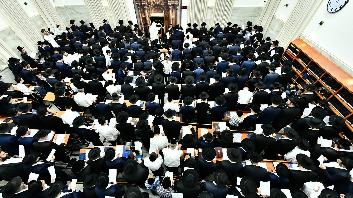 עצרת תפילה בבית השם