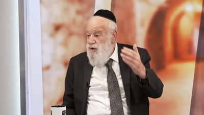 "על שולחן הכשרות" | הרב שמואל בורנשטיין בתוכנית חדשה: "לא כל תלמיד חכם - מבין בכשרות" • צפו