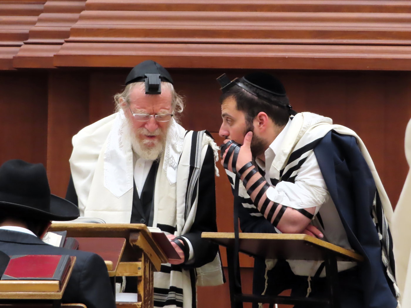 תשעה באב אצל הגר"י אונגרישר