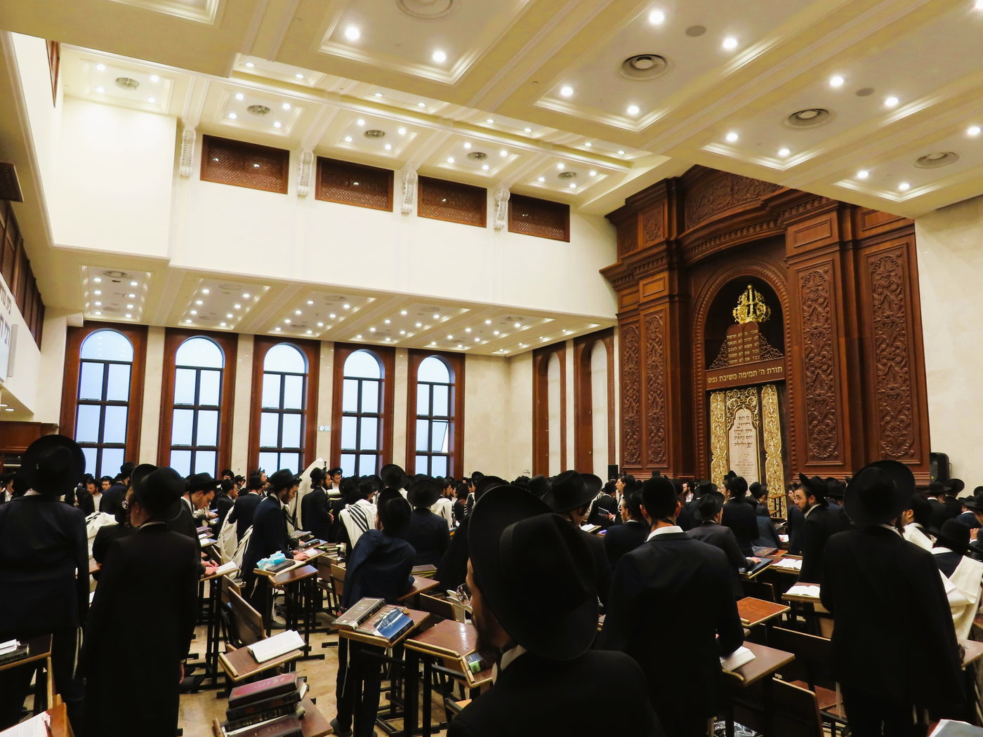 תשעה באב אצל הגר"י אונגרישר