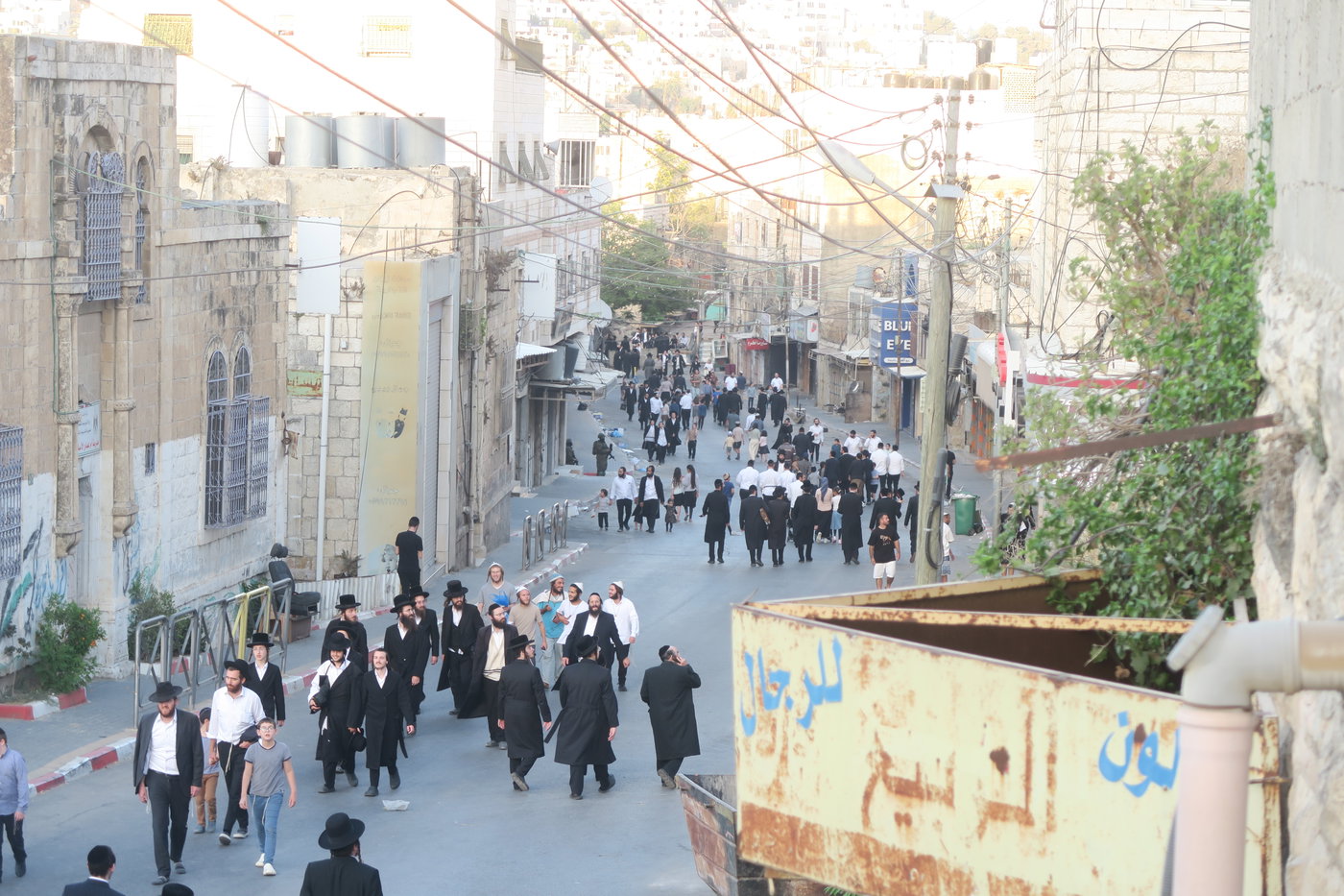 כניסה לקבר עתניאל בן קנז בחברון
