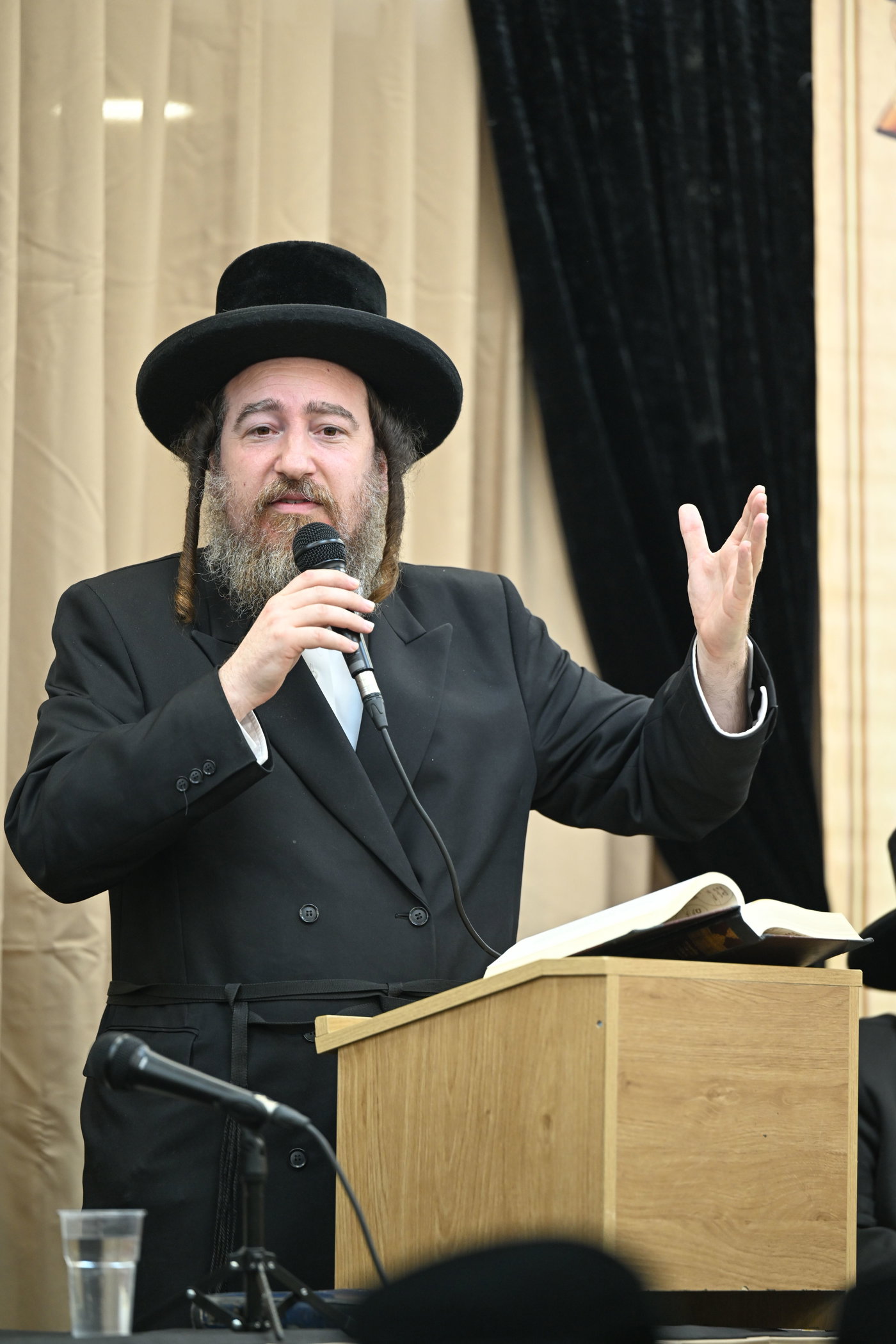 מבחן פומבי בישיבת אמרי חיים