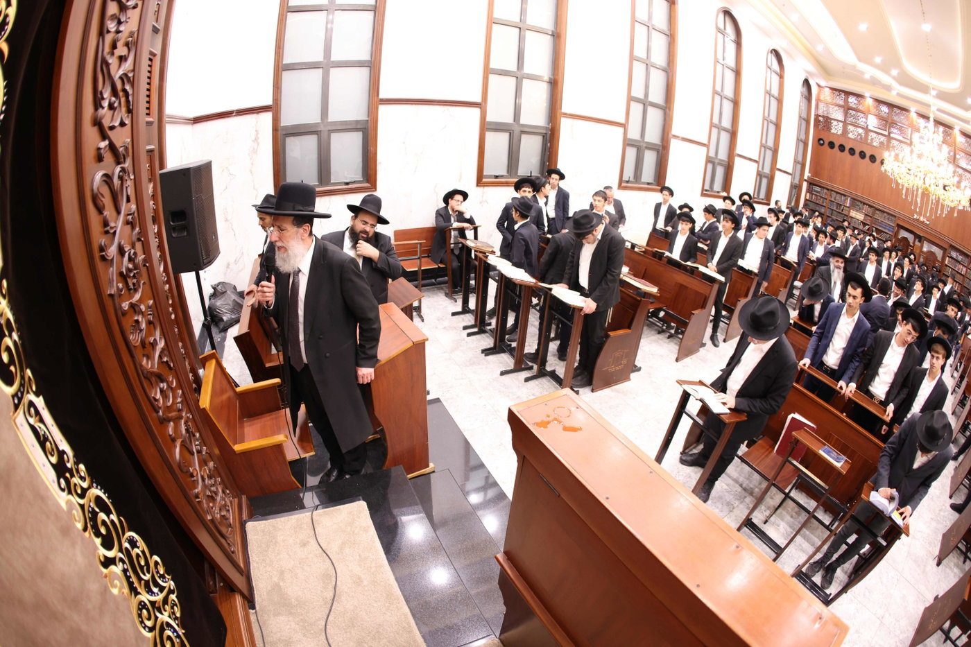 סיום מסכת בישיבת 'נזר התלמוד' בביתר