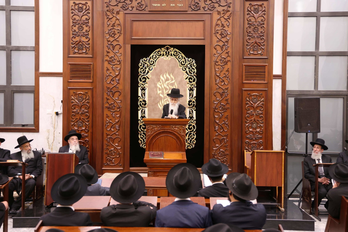 סיום מסכת בישיבת 'נזר התלמוד' בביתר