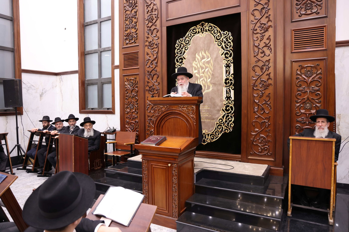 סיום מסכת בישיבת 'נזר התלמוד' בביתר