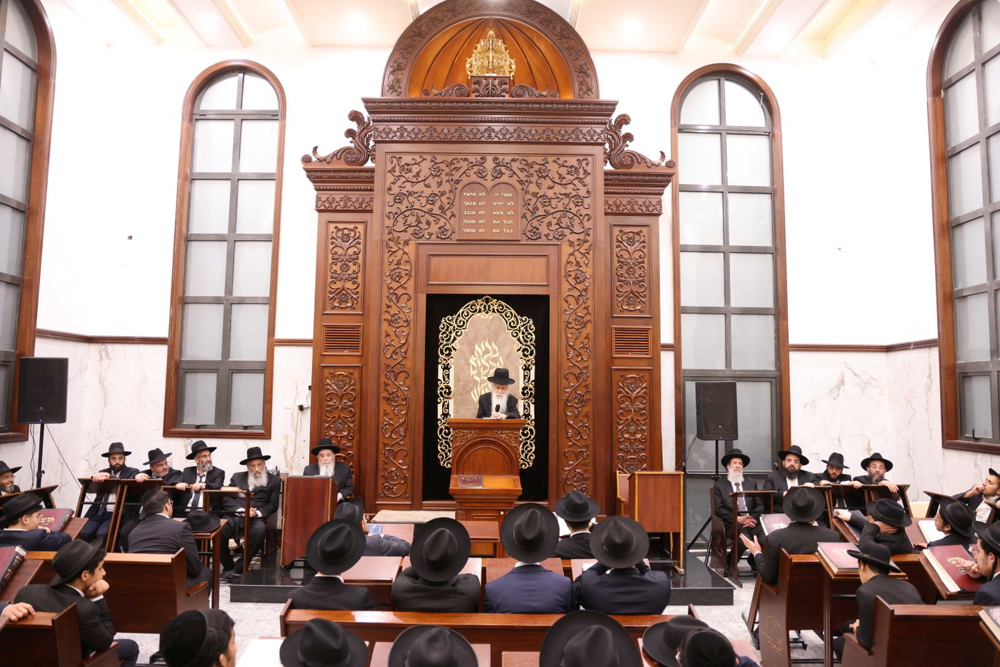 סיום מסכת בישיבת 'נזר התלמוד' בביתר