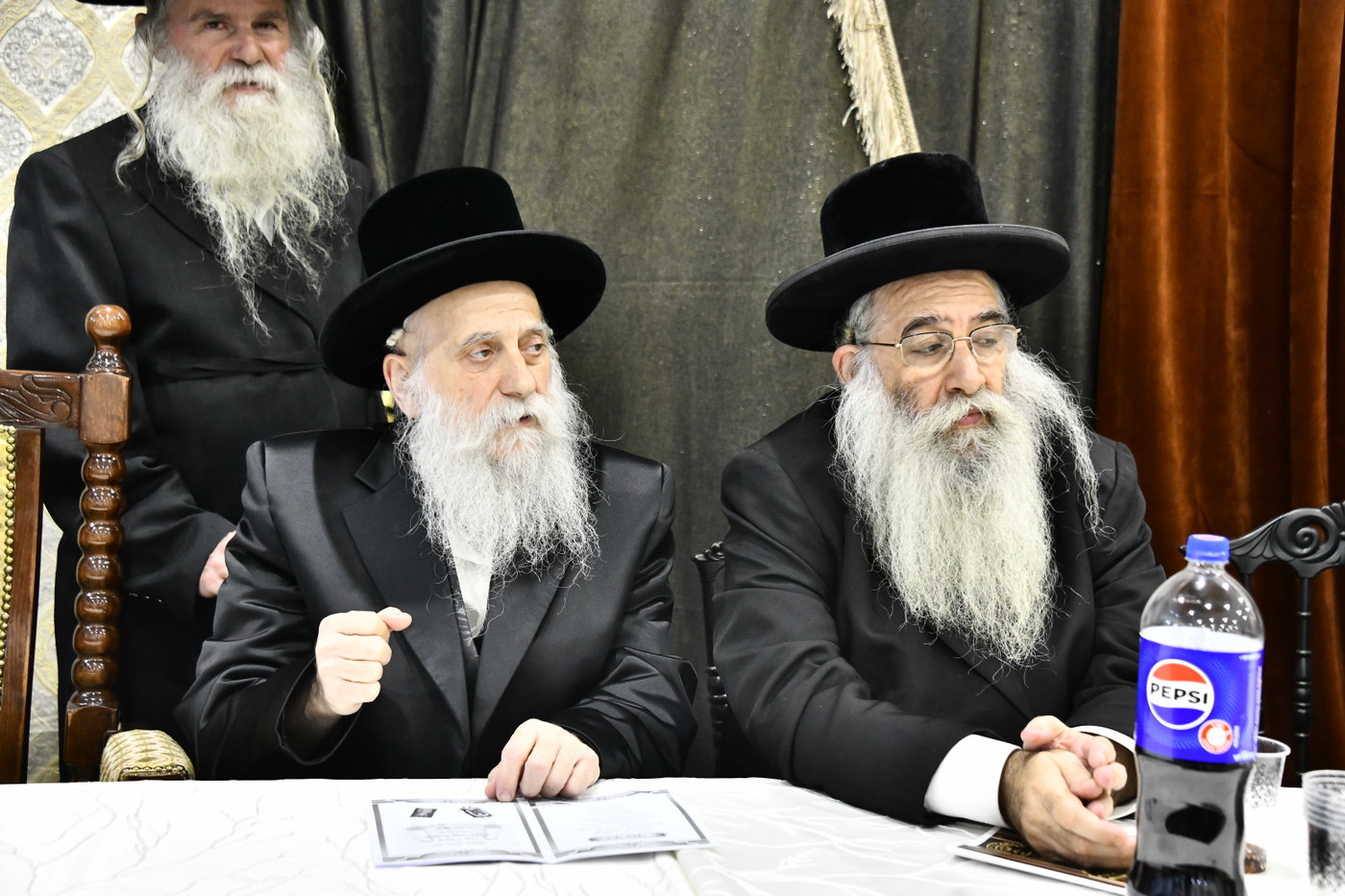 מעמד כבוד התורה במכנובקא בעלזא