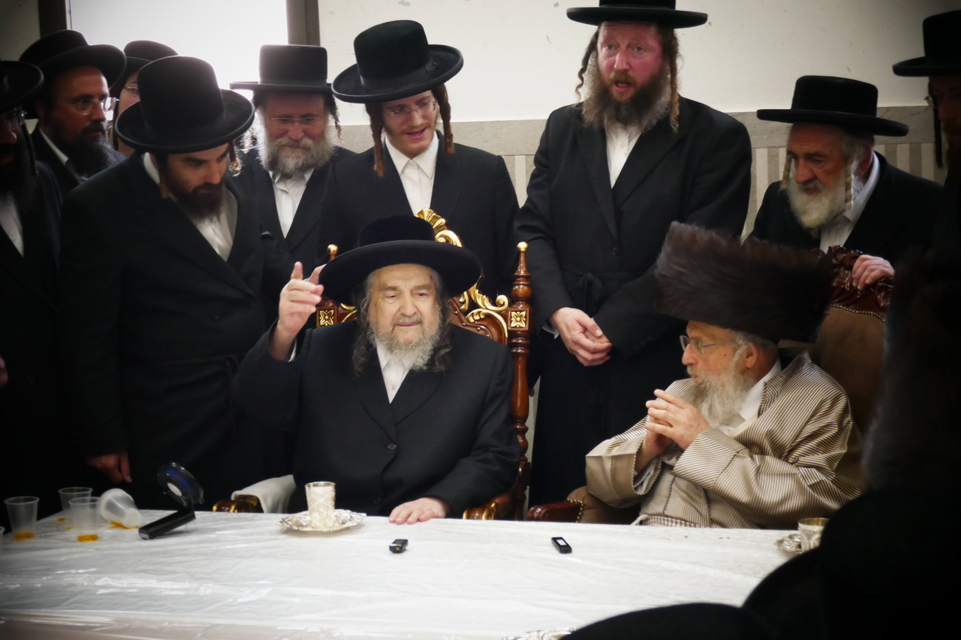 הגה"צ רבי יעקב מאיר שכטר בברית לנין האדמו"ר מפינסק קרלין