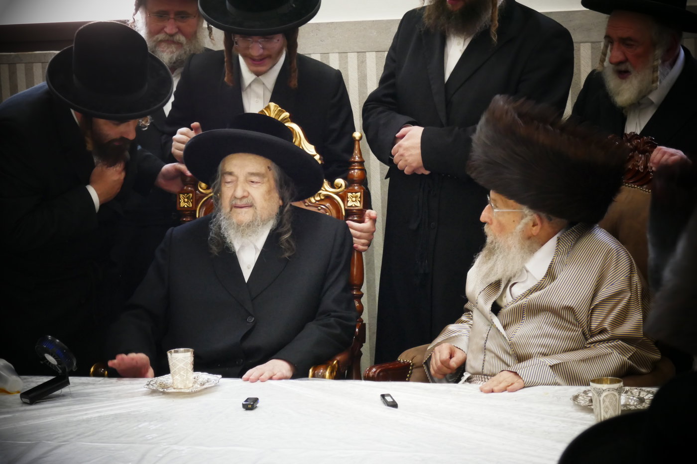 הגה"צ רבי יעקב מאיר שכטר בברית לנין האדמו"ר מפינסק קרלין