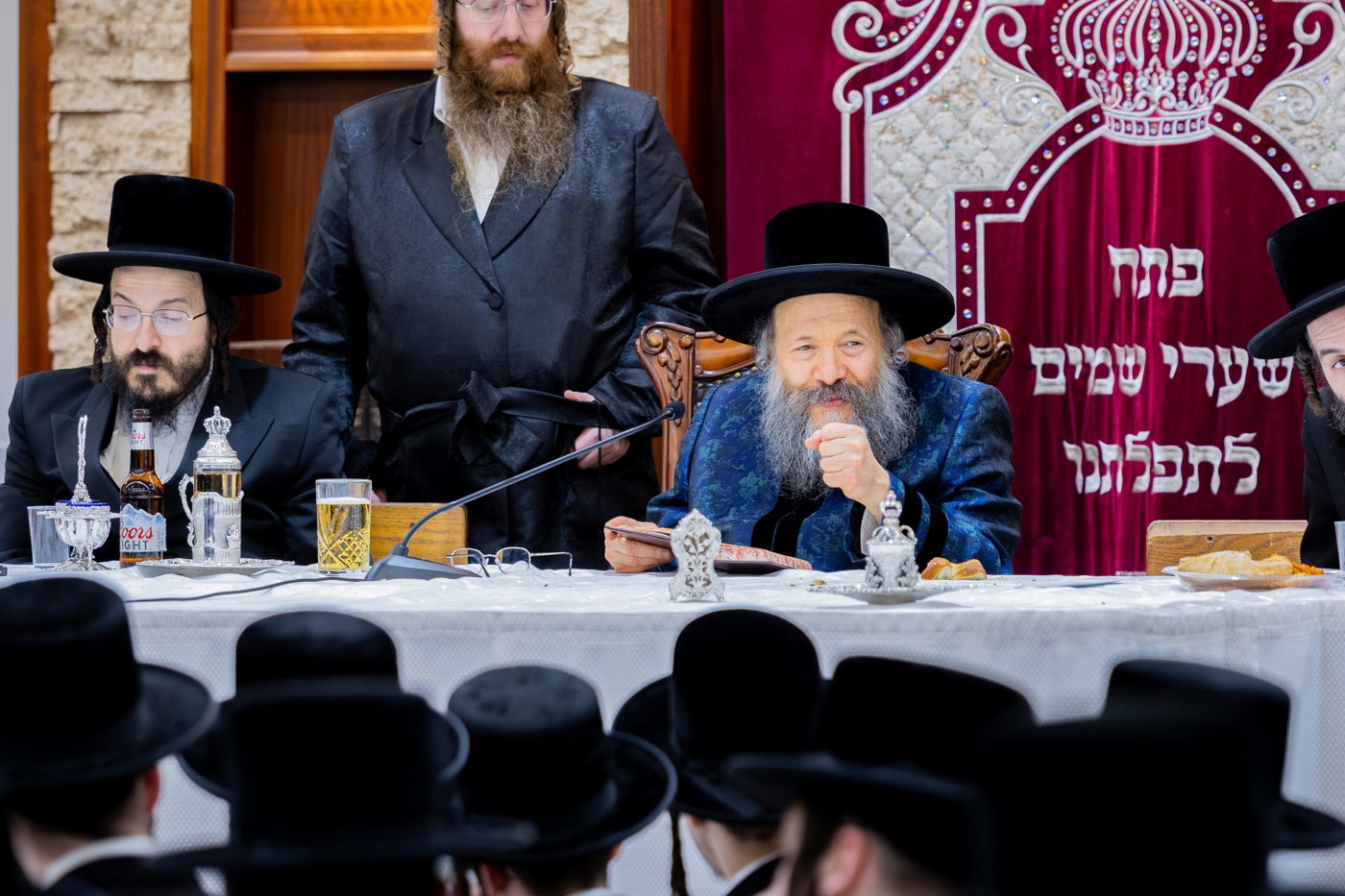 תשעה באב אצל האדמו"ר מבאבוב 45