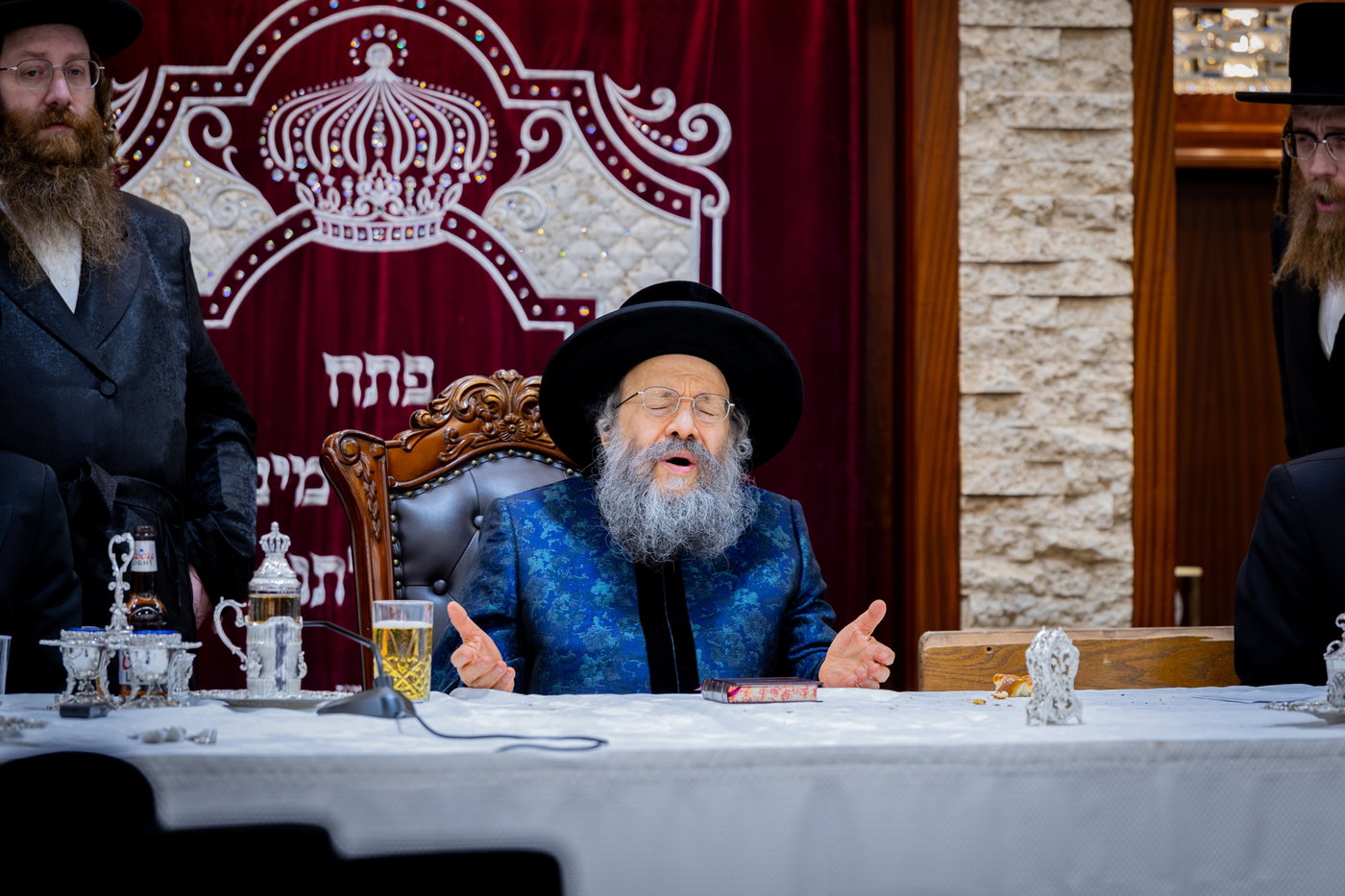 תשעה באב אצל האדמו"ר מבאבוב 45