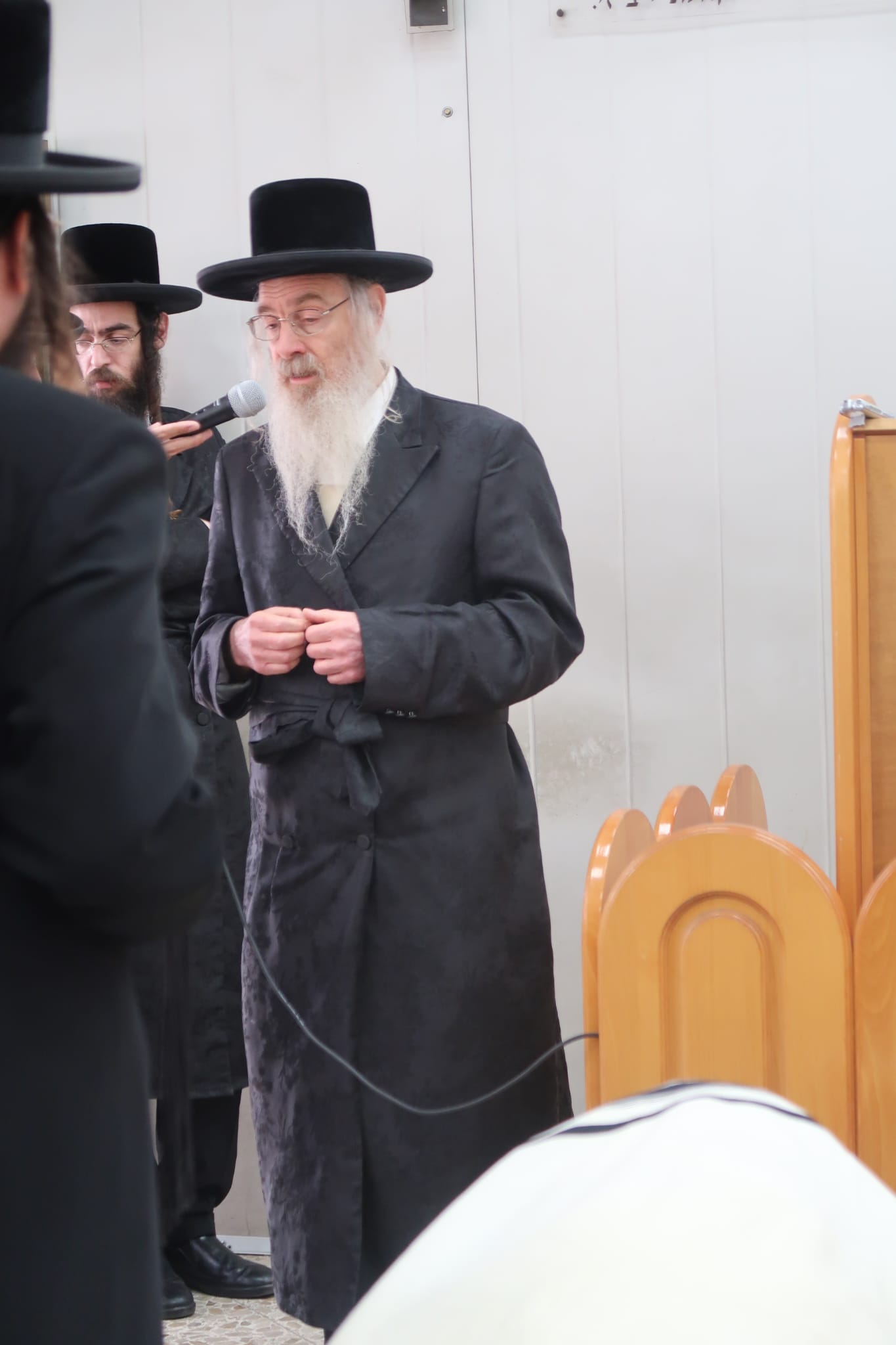 מסע הלוויית אביו של האדמו"ר מהארנסטייפל