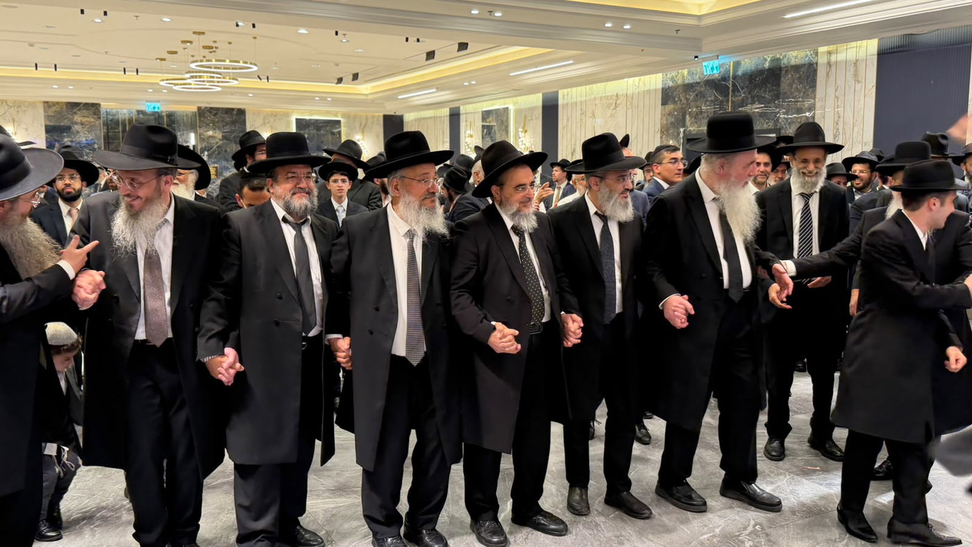 שמחת נישואי נכד הגר"נ בן שמעון