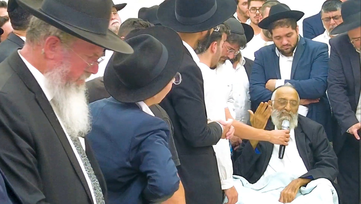 הלוויית הגאון הרב אברהם מנחם זצ"ל