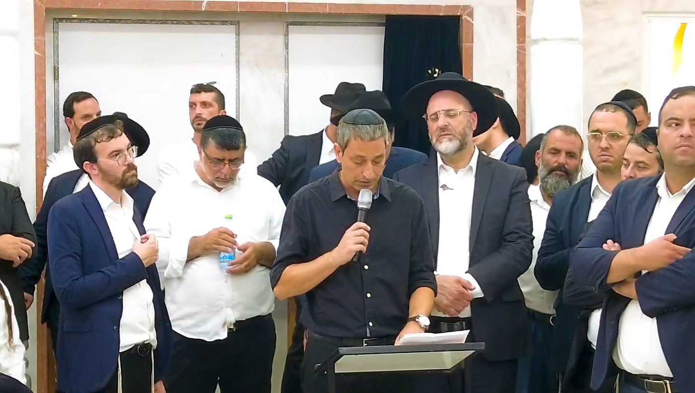 הלוויית הגאון הרב אברהם מנחם זצ"ל