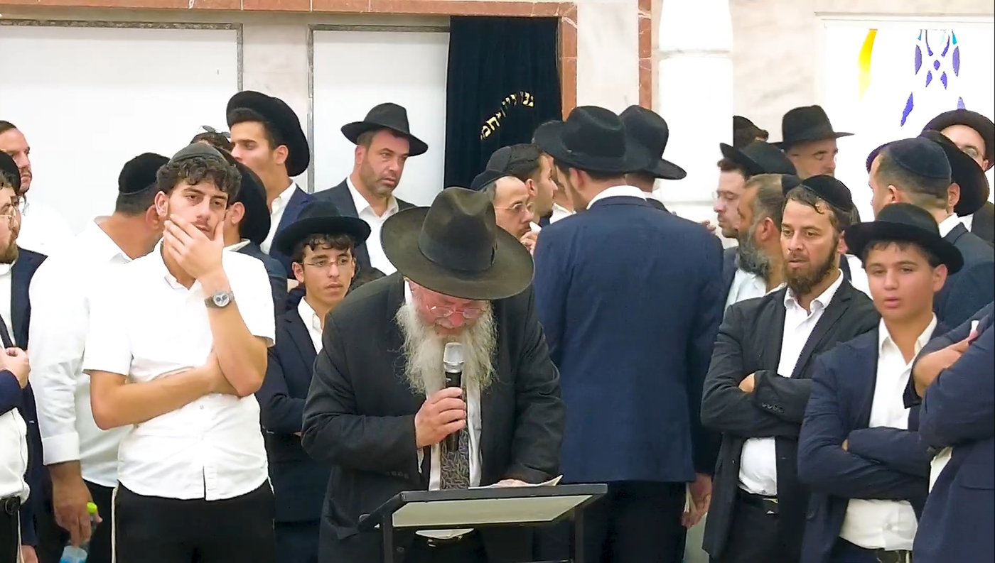 הלוויית הגאון הרב אברהם מנחם זצ"ל