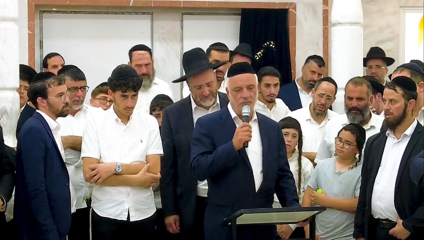 הלוויית הגאון הרב אברהם מנחם זצ"ל