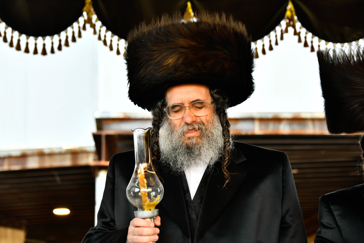 הרה"צ רבי אשר רוזנפלד בשמחה
